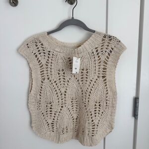 Beautiful crochet top bought in Mexico City Boutique, size small, NWT